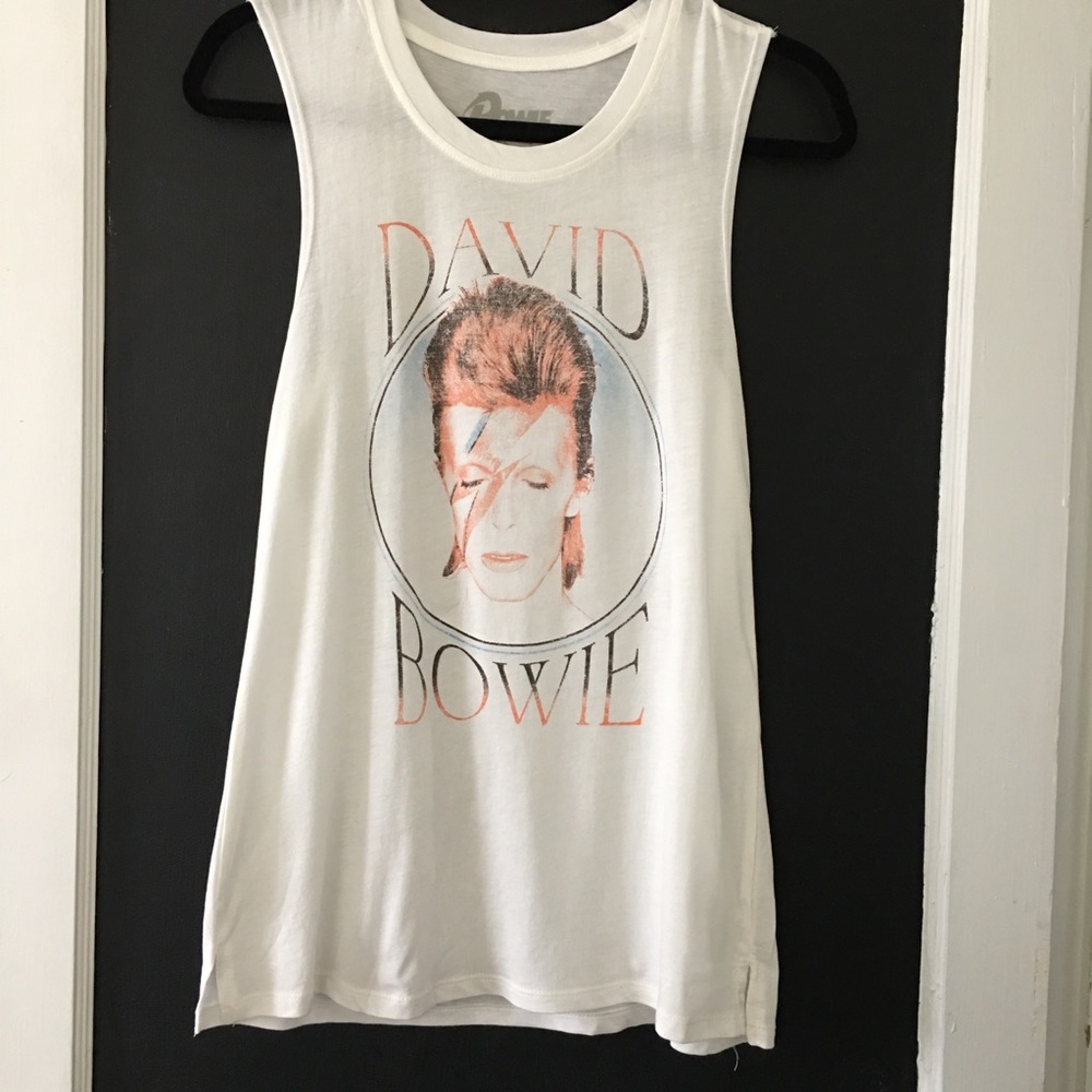 ⚡️David Bowie tank top size small.
